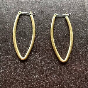 Lucky Brand Elongated Hoop Earrings Gold Color